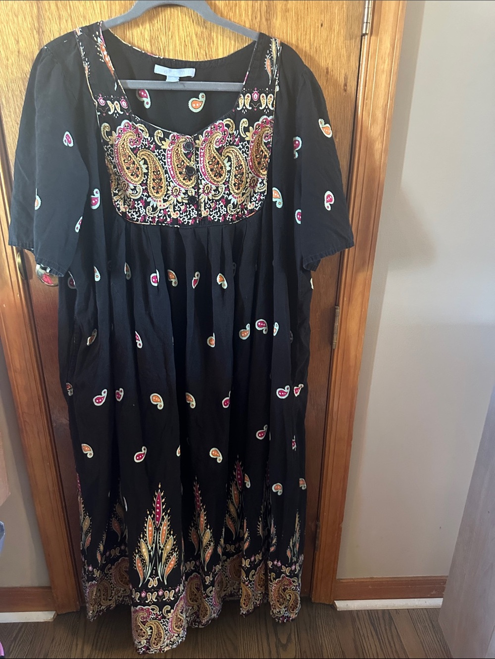 Only Necessities Black Paisley-Print Embroidered Maxi Dress